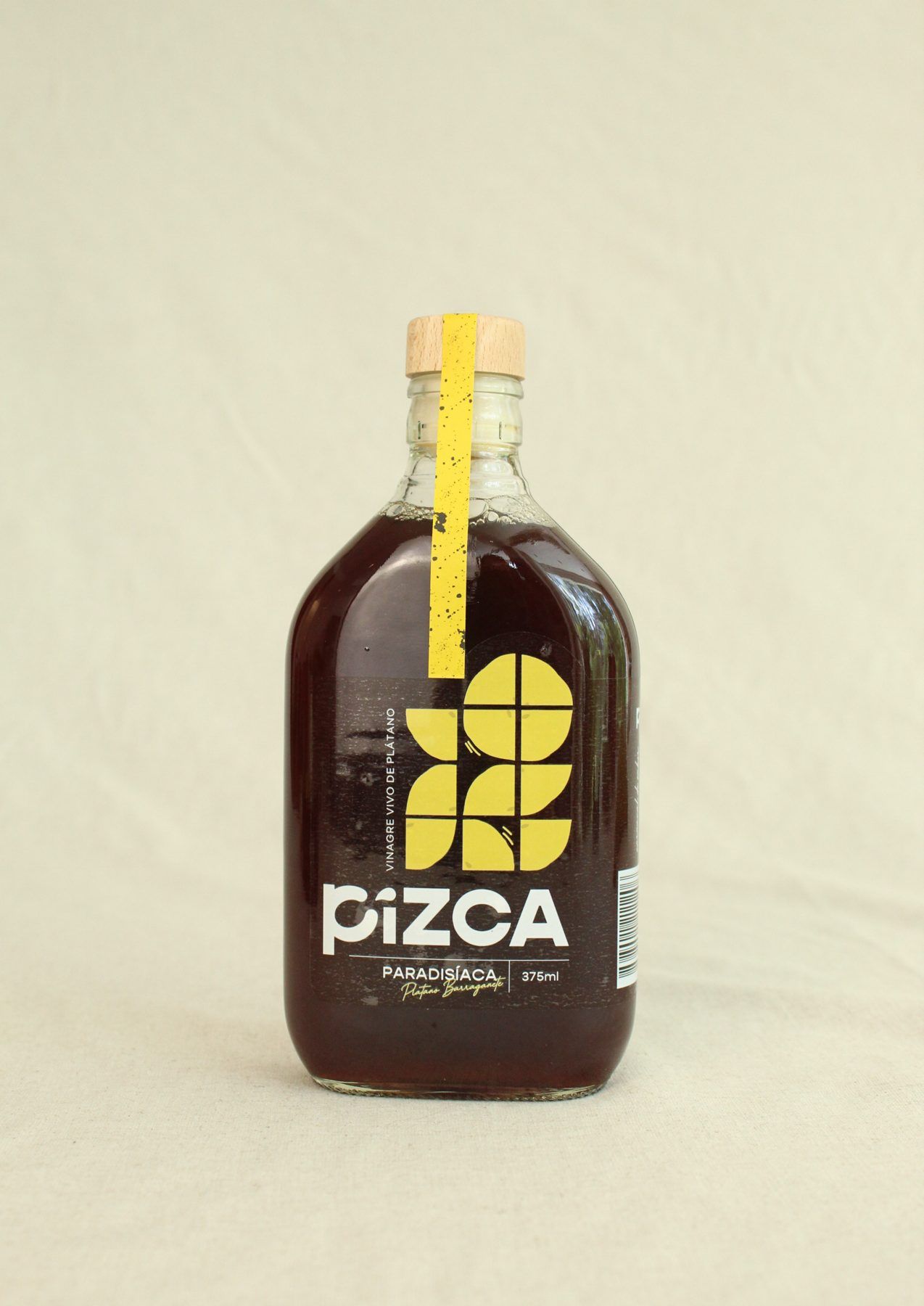 375 ml bottle of Pizca Paradisiaca vinegar